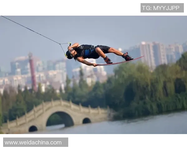 成都极限运动队以93分稳居联赛积分榜首位展现强劲实力