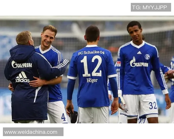 沙尔克04惨遭惨败，降级危机更加严重